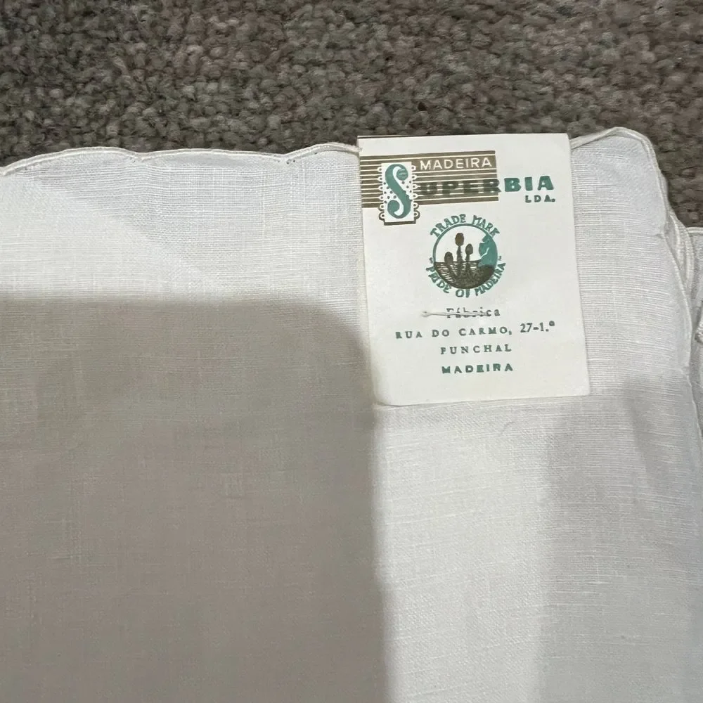 Madeira‎ Superbia Vintage White Linen Napkins with Floral Embroidery Set of 6